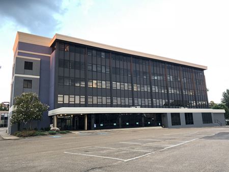 Retail space for Rent at 3000 Fondren in Jackson