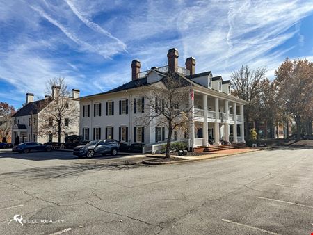 Freestanding Office with Retail Exposure | Sale or Lease | ±12,286 SF | Johnson Ferry Rd | East Cobb County