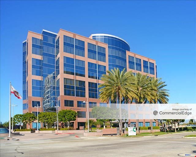 MacArthur Place