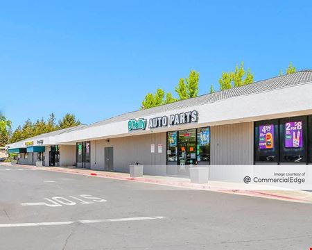 Retail space for Rent at Raley's Towne Center in Rohnert Park