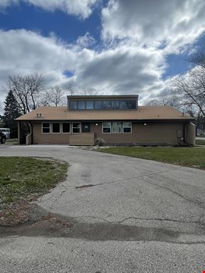 Commercial Office Building in Holt, MI