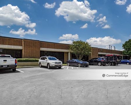 Industrial space for Rent at Plaza Del Oro Business Center in Houston