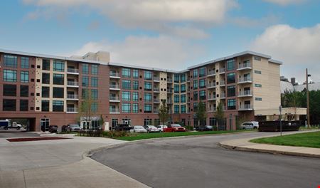 Studio One Retail Center
