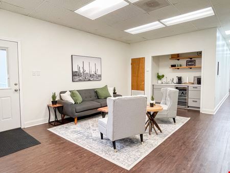 Huge Tenant Improvement Allowance - Office space off Florida Blvd