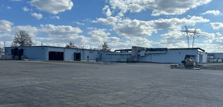 Commercial space at 5695 Eco Parkway in Frazeysburg