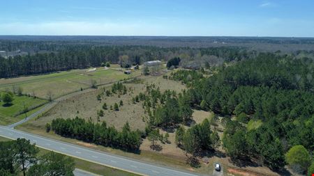 Commercial space at 1521 Highway 74 S in Senoia