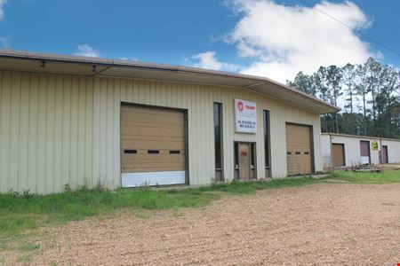 Commercial space at Former AC Designs - 9850 I-55 S. in Terry