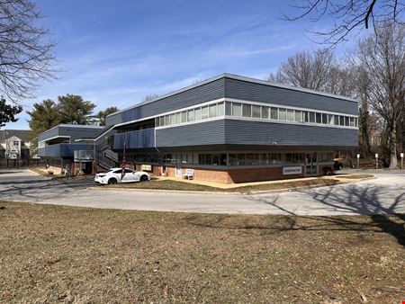 530 College Pky