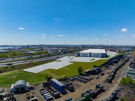 ±354,400 SF Logistics Center for Lease