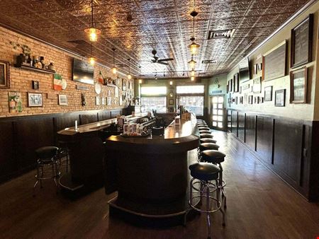 FORMER MOORES IRISH PUB