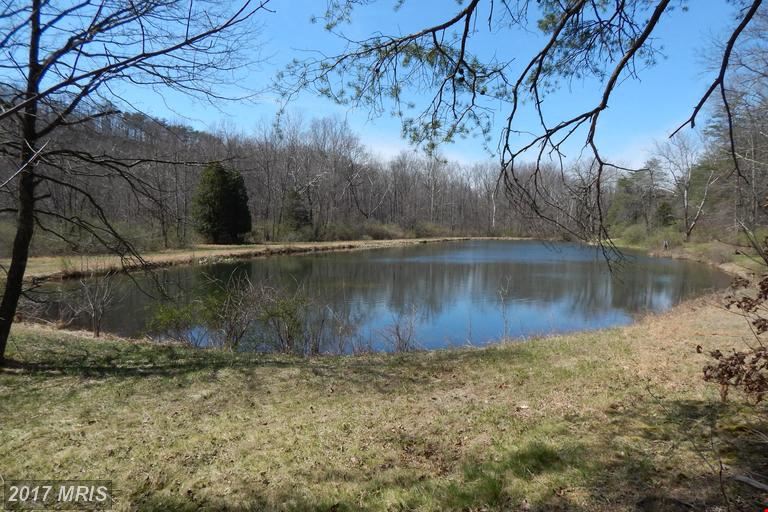 Highland Ridge Rd