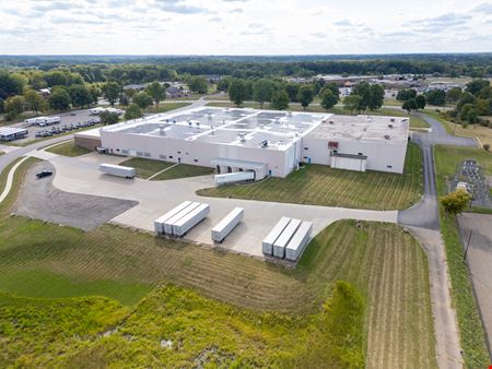Chestnut Commerce Center
