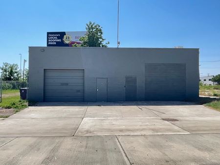 11 S Western Ave