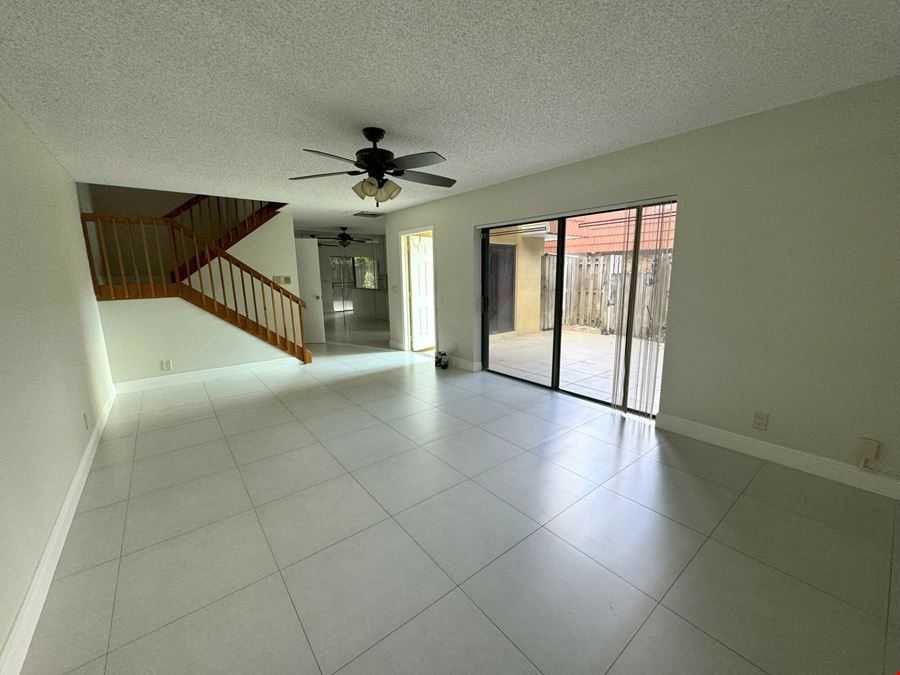 716 Northwest 98th Way
