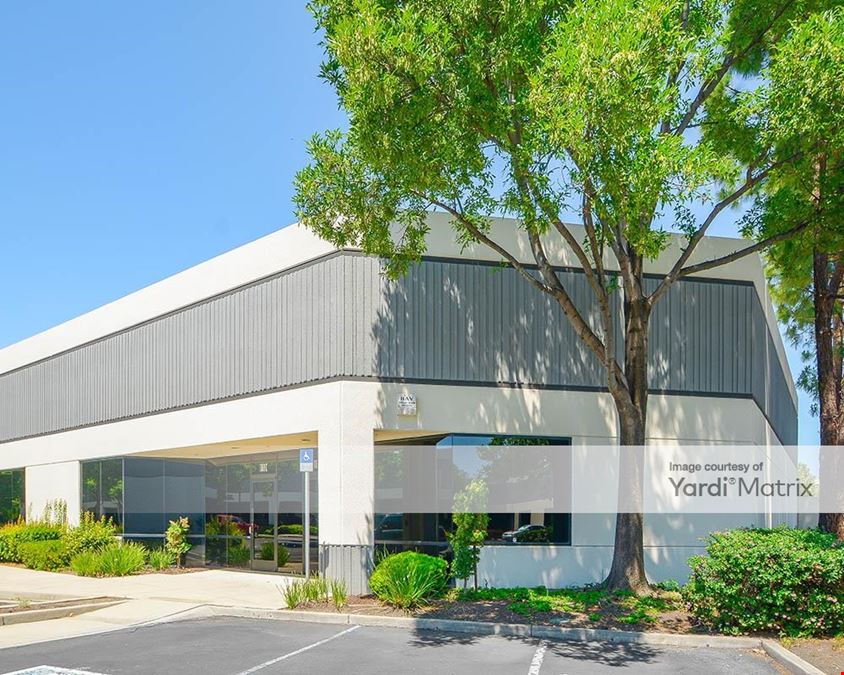 Kato Business Center - Bldg D