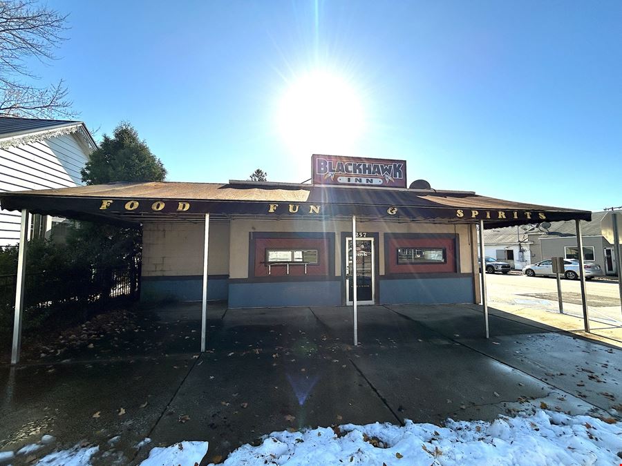 257 W Main St