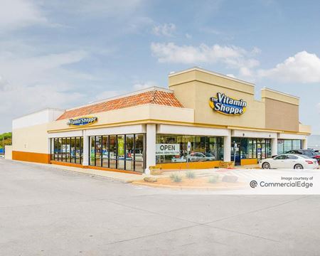 Retail space for Rent at Collin Creek Shopping Center in Plano