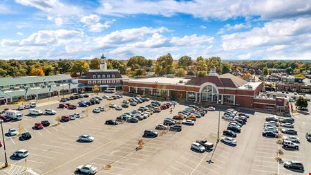 Commercial space at Hampton Village Plaza in St. Louis