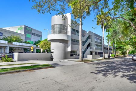 Commercial space at Iconic Building Coconut Grove in Miami