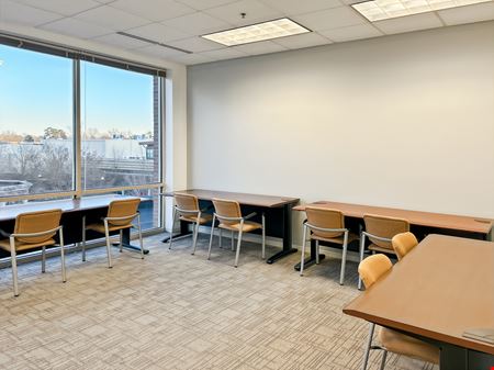 Regus - Newport News - Oyster Point