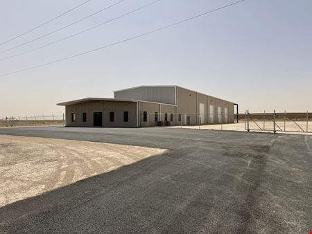 11,250 SF Office/Warehouse on 3.82 Acres