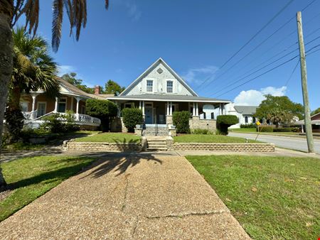 Freestanding Office Building near Downtown Pensacola