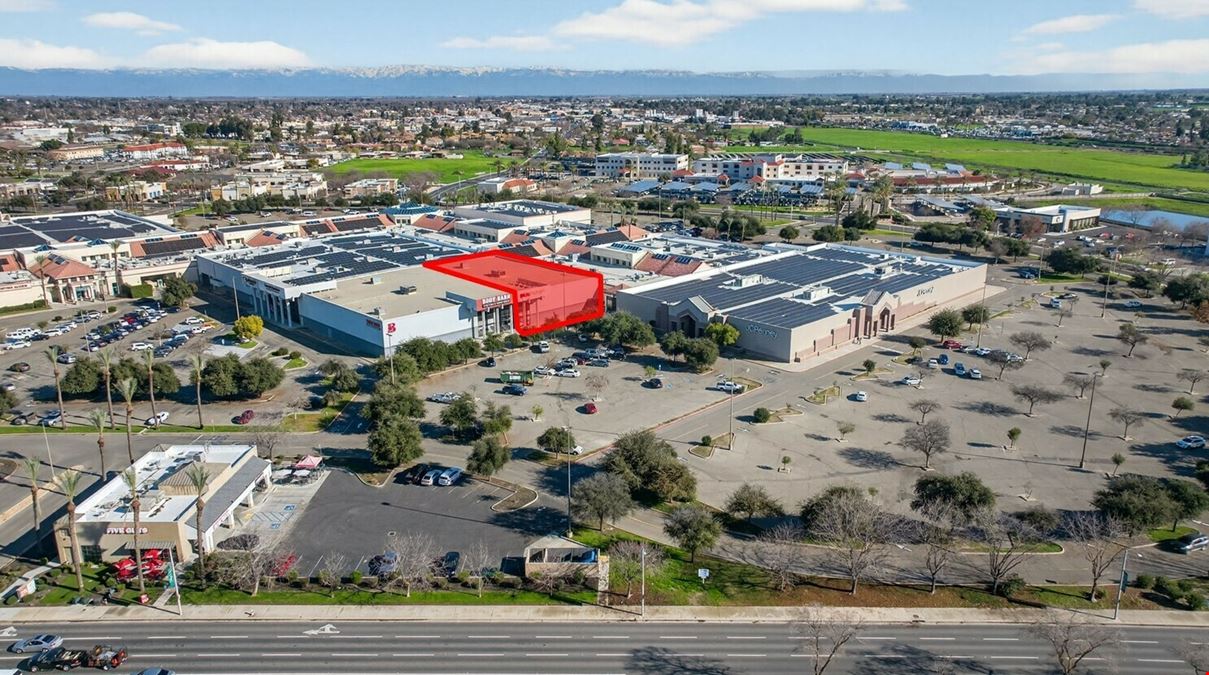 Prime Hanford Mall Retail Anchor Space