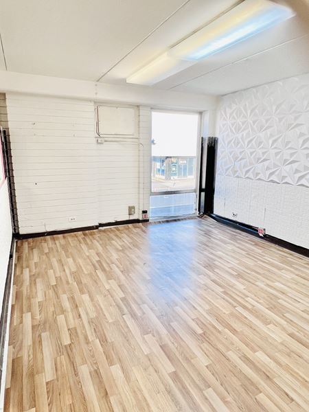 Office space for Rent at 1785 S King St in Honolulu