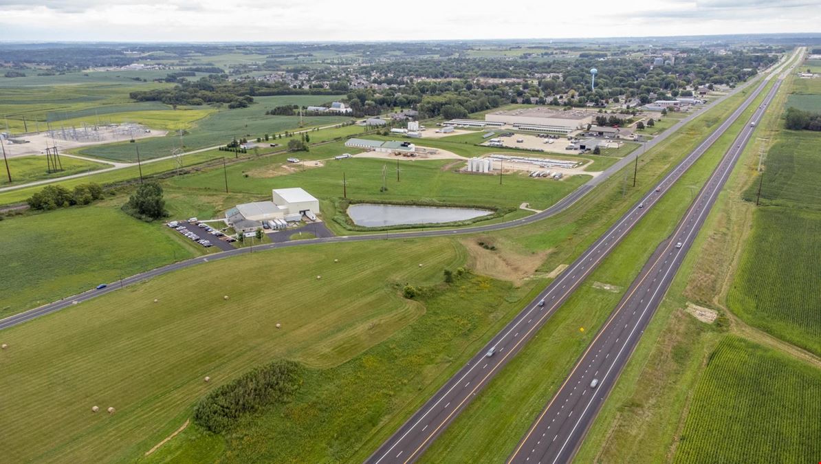 1420 Voll Dr NW, Byron, MN 55920