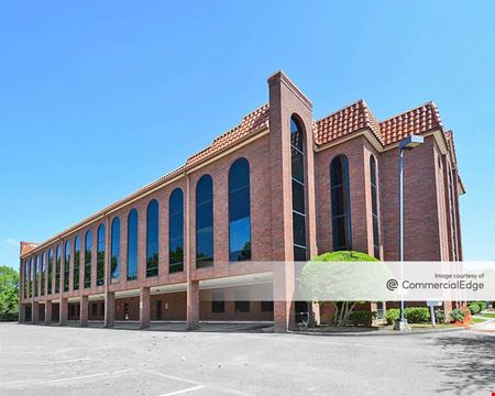Office space for Rent at 1229 East Pleasant Run Road in Desoto
