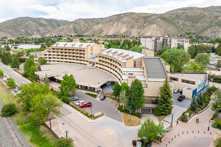 Mixed Use space for Sale at Short Sale | The Seasons at Avon Retail/Office Condo | Bluebird Ski Lockers in Avon