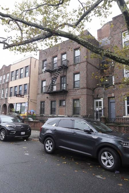 Commercial space at 476 E 95th St in Brooklyn