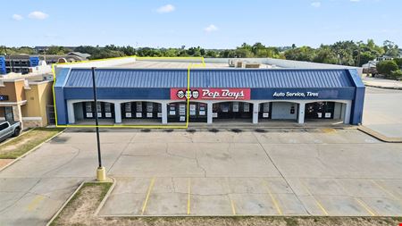 Retail space for Rent at 609 S 10th St in McAllen