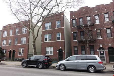 Multi-Family space for Sale at Sunnyside Multifamily| 6 Apartments in Woodside