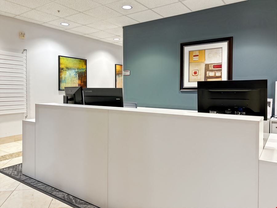 Regus - Charlotte - Toringdon