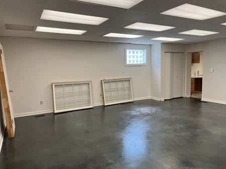 22102 John R Rd