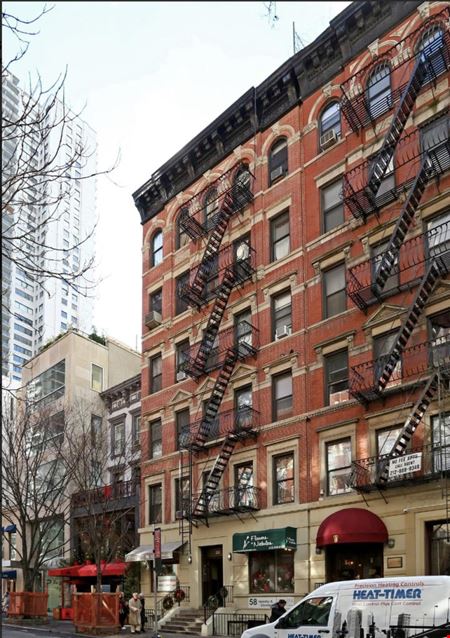 Retail space for Rent at 238 E 58th St in New York