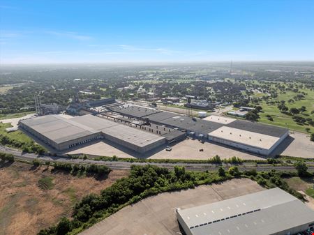 Industrial space for Rent at 5200 Beverly Dr in Waco