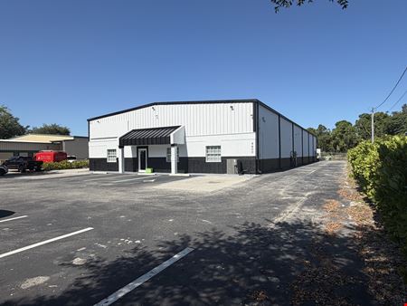 10,598 SF Single-Tenant Warehouse on 0.99 AC