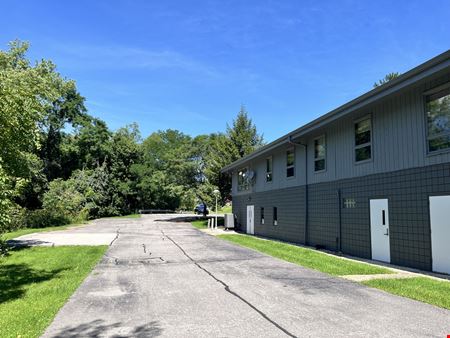 1900 Sleepy Hollow Rd