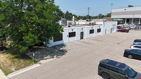 2827 E Saginaw St