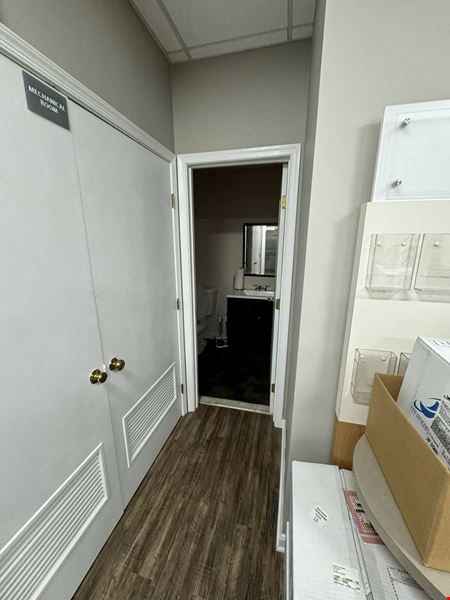Waterloo Center Condominium | Lee St. | Warrenton, VA