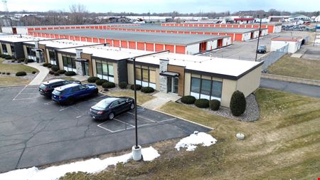 1139 Franklin Avenue Business Center