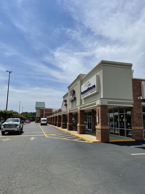 Mebane Oaks Village 1020 Mebane Oaks Road, Mebane, NC 27302