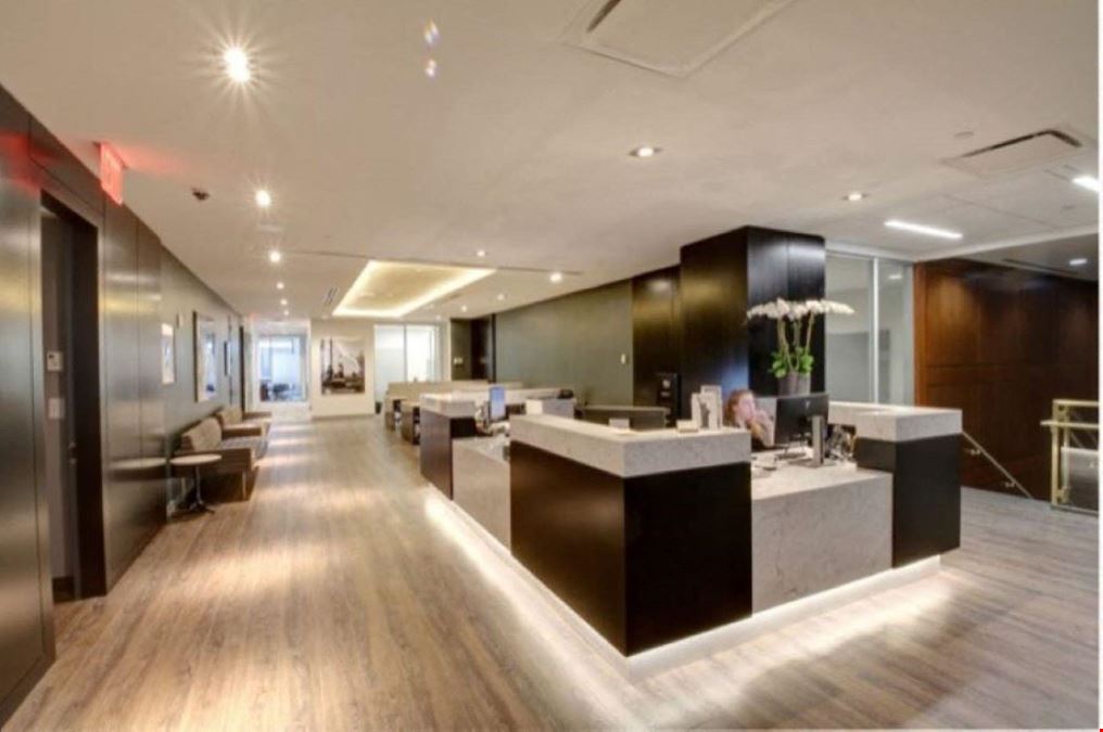 Bevmax Office Centers - Plaza District
