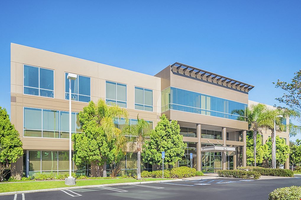Pacific Pointe Corporate Centre