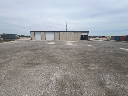 601 N Access Rd