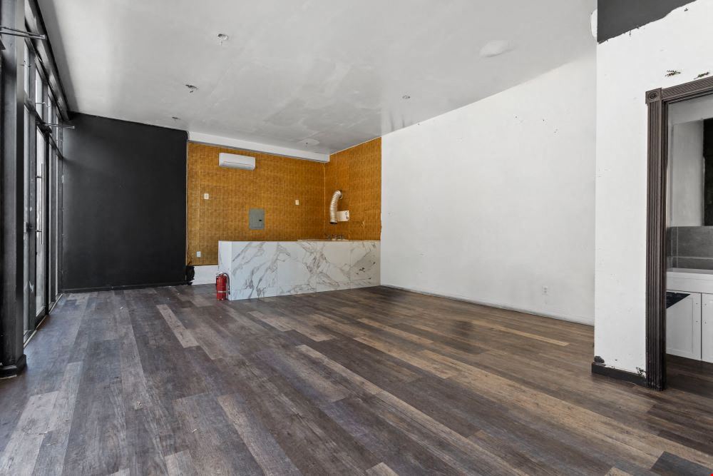 215 Rogers Ave
