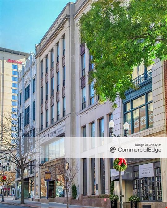 8 West King Street
