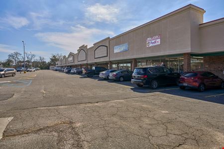 Dodge Plaza Shopping Center